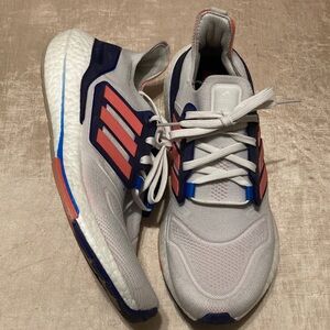Adidas UltraBoost 22 White Turbo Indigo Size 10